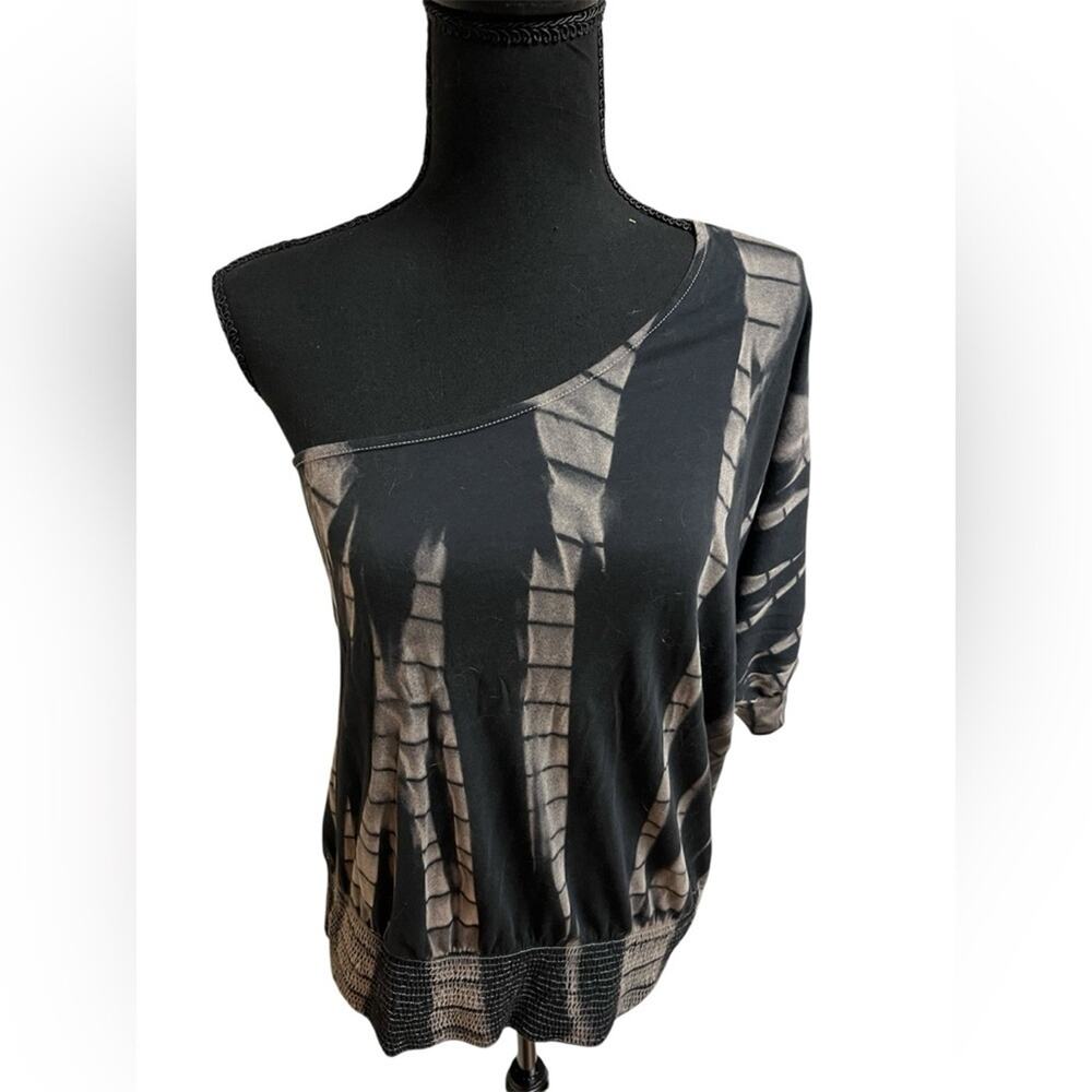 Vintage Gianni Bini Black and Gray Asymmetrical Top Small